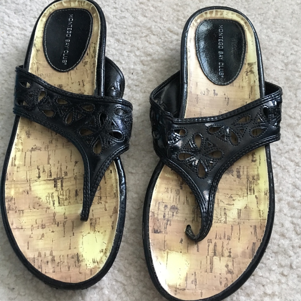 Black thong sandals